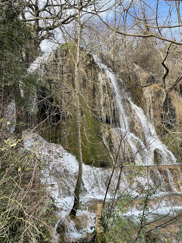Cascade d'Imbour- Larnas